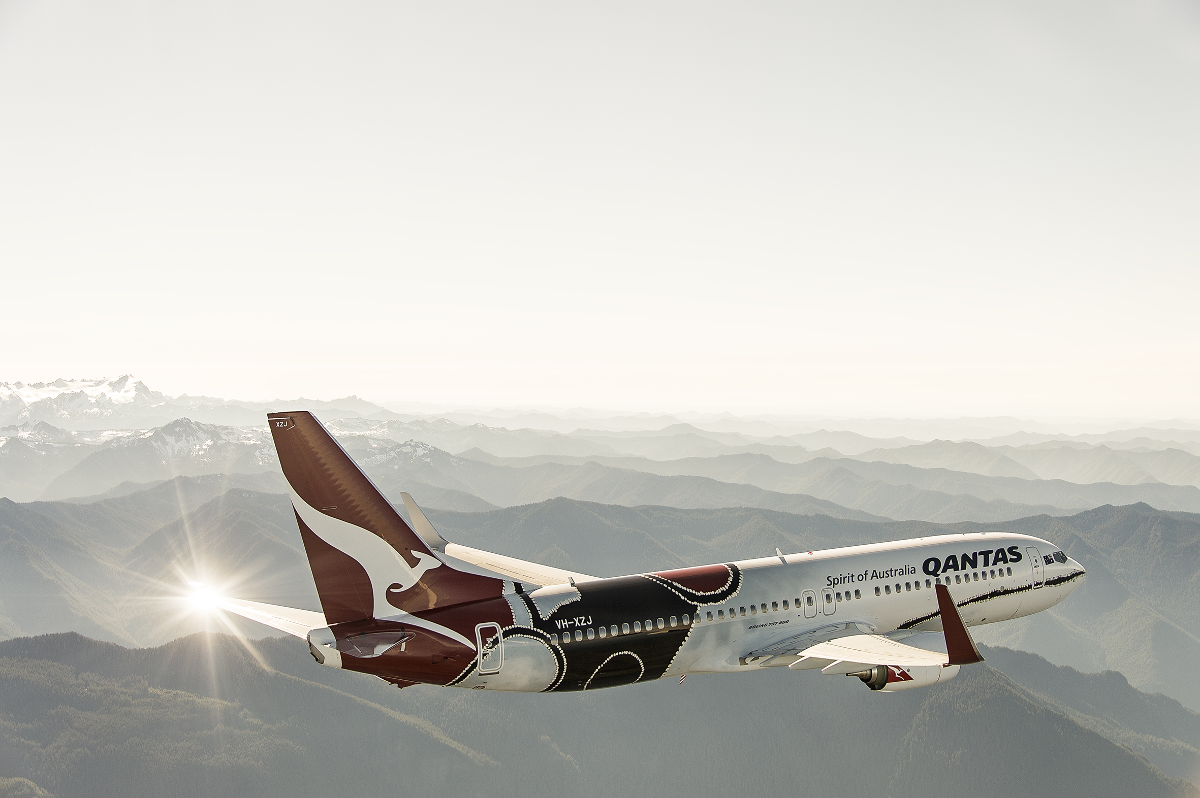 Beautiful air. Заставки на рабочий стол самолеты Qantas. Картинка красивая с самолетом планером. Anthony Cowland Airlines Art.