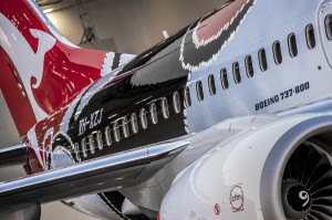 Qantas 737 Special Aboriginal Art Livery Paint Hangar Roll out